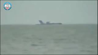 Avion aterriza en el mar y regresa al aire Increible [upl. by Lozar]