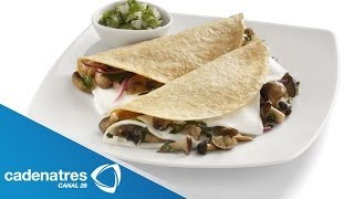 Receta para preparar quesadillas de hongos y queso Receta de quesadillas  Antojitos mexicanos [upl. by Service]