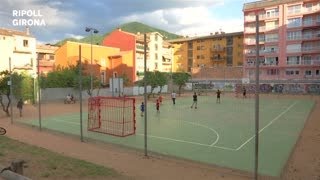 Familiares de los terroristas de Barcelona aseguran que llevaban al menos un año reuniéndose co [upl. by Aihsoj]