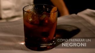 Como Preparar un Negroni  Los Cocteles Mas Populares [upl. by Akihdar]