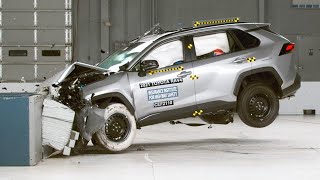 Toyota RAV4 – CRASH TESTS [upl. by Xavler789]