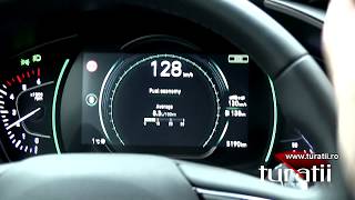 Hyundai Santa Fe 22l CRDi AT8 4WD video 4 of 5 [upl. by Ger]