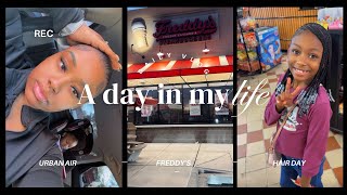 Weekend Vlog ♡  Urban Air amp Freddys [upl. by Eciened]