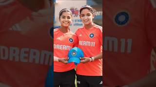 shreyanka patil and best friends smriti mandhana beautiful girl cricketer viralvideo shortvideo [upl. by Mei]