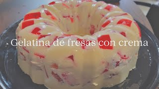 Gelatina de fresas con crema  gelatinademosaico [upl. by Petuu80]