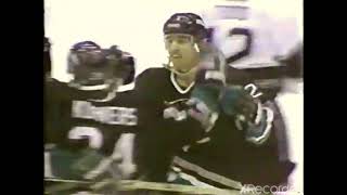 February 5 1995 Los Angeles Kings VS Anaheim Mighty Ducks Period 3 Highlights [upl. by Lehcin315]