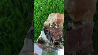 Katlang Topaz Specimen origin  Mardan Pakistan Weight  203 gramPrice  topazspecimen [upl. by Nnyleak767]