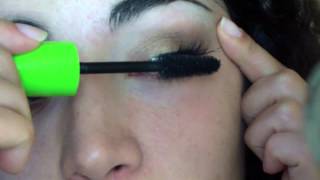 Video Applicazione Mascara SCANDALEYES LYCRA FLEX Rimmel [upl. by Eityak179]