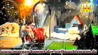 Morgen kommt der Weihnachtsmann 2001 Ausschnitt  Am Weihnachtsbaum [upl. by Delija700]