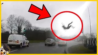 Les 50 Choses les Plus Terrifiantes Capturées sur Dashcam [upl. by Animehliw]