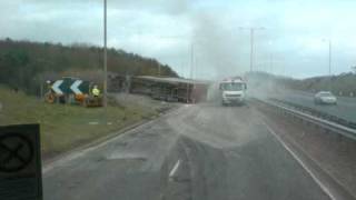 Lorry crash Charleston Flyover Aberdeen Lorry overturns [upl. by Enelyar89]