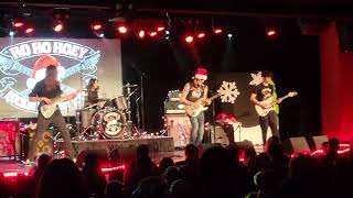 Ho Ho Hoey  Tupelo Music Hall Derry NH 1222023 Tidings of Comfort amp Joy [upl. by Zul451]