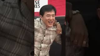 Desencuentros Familiares Etta vs Jackie Chan jackiechan cine hollywood [upl. by Mercado]