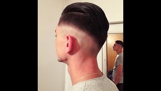 Tunsoare Baieti cu parul dat pe spate  Radamel Falcao Haircut Skin Fade  Slick Back Men [upl. by Izabel]