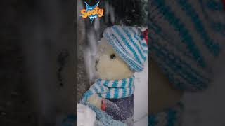 Lets have a snow fight ❄️☃️ shorts thesootyshow christmas TheSootyShowOfficial ​ [upl. by Retswerb]