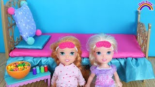 Sleepover Party Elsa and Anna Toddlers with Shimmer and Shine [upl. by Latnahc617]