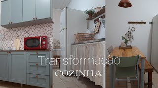 Transformação da cozinha antiga e alugada gastando pouco 🍀 [upl. by Xer224]