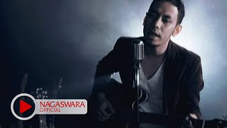 Pongki Barata  Aku Milikmu Malam Ini Official Music Video NAGASWARA music [upl. by Nella]