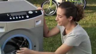 Lave linge sans lessive ni détergent Haier Wash2o  Lamaisonpositivecom [upl. by Alam647]