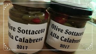 Olive schiacciate con laceto  Ricette Calabresi [upl. by Papagena]