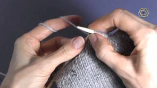 Tutorial zu den Grundtechniken des Strickens Stricken von Randmaschen  Kettrand [upl. by Ycat]