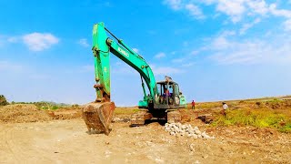 Kobelco SK20010 Excavator Working Digging Sand ▶️ Mining works [upl. by Narayan]