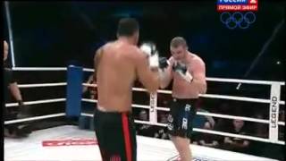 Badr Hari Vs Alexey Ignashov Legend 2 8 10 2013 [upl. by Deering549]