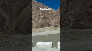 The Shaiyok River enroute Distek Monastery  Nubra Valley 😍 youtube shorts ladakh leh shaiyok [upl. by Sema650]