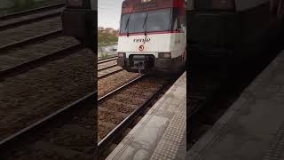 Renfe cercanías train serie 446 arriving at the station la Garena [upl. by Gerrie651]