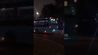 Lijn 81 van Arriva bus en lijn 8 RRREIS bus vertrekken vanuit het busstation van Deventer Centraal [upl. by Ahsein]