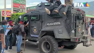 ¡LUNES DE TENSIÓN  Manifestantes se enfrentan a la Guardia Nacional en Chilpancingo [upl. by Aranaj116]