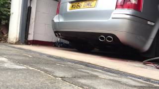 Passat W8 cold start up and revs Straight through exhaust [upl. by Derian110]