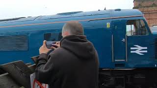 45118 amp 47709 passing through Wakefield kirkgate 81124 [upl. by Imtiaz]