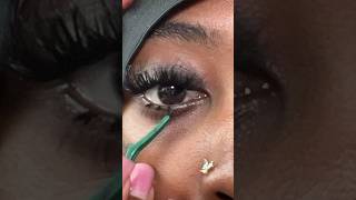 DIY FLUFFY WISPY LASH SET  MINI TUTORIAL lashclusterstutorialwispylashesdiylashextensions [upl. by Eelrihs]