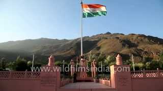 Tololing ridge can be seen from Kargil War Memorial in Dras [upl. by Kaile867]