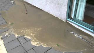 Soil liquefaction [upl. by Rabjohn]