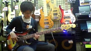 Moon JB4 MB KNyui でThe Chickenを弾いてみた。＠島村楽器神戸三宮店 [upl. by Partridge]