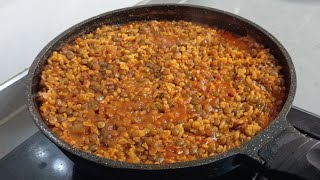 Yeşil Mercimekli Bulgur Pilavı Tarifi Müceddere Pilavı Nasıl Yapılır [upl. by Nwadahs]