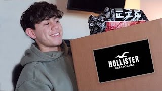 Huge Hollister Try On Haul  Outfit Ideas For Men [upl. by Tybi]