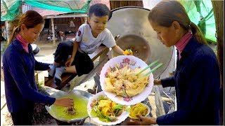 Go to Breakfast at OSamrel Market in Samlot District Battambang Province [upl. by Martinsen904]