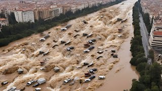 Bridges break and sink as dam collapses in China floods in Tangxia Dongguan [upl. by Gaby117]