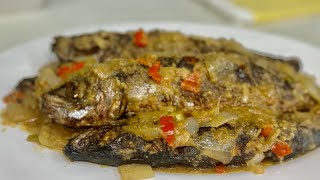 POISSON CHINCHARD frit dans une sauce gingembre  Cuisine Congolaise  très bon [upl. by Oilegor511]