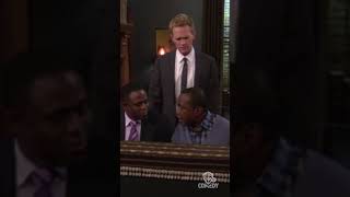 Barney Stinson darf in keinem Duo fehlen 📣  How I Met Your Mother  Warner TV Comedy [upl. by Norda]