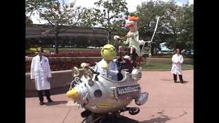 Muppet Mobile Lab at Epcot 2007 [upl. by Neelhsa]