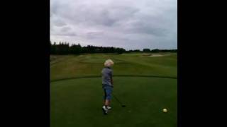 Malthe Ulrich hit driver 5 years old on Lübker golf resortmp4 [upl. by Massiw]