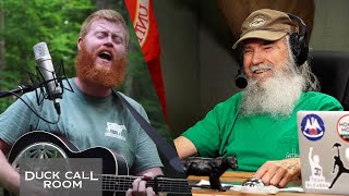 Uncle Si Reacts to Oliver Anthonys Rich Men North of Richmond  Duck Call Room 271 [upl. by Klingel205]