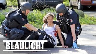 Frau in Jenfeld mit Schrotflinte angeschossen  Polizei sucht 6 Stunden nach dem Täter [upl. by Katlaps]