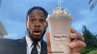 haagen dazs cookies and cream milkshake [upl. by Einatirb504]