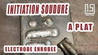 COMMENT SOUDER A LARC avec une électrode enrobée APPRENDRE LES BASES de la soudure MMA sur acier [upl. by Suirtimid534]