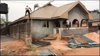 He Took Of The Ghana Roofing Sheets In This Building And Replaced It With This One In Benin City [upl. by Ainecey]